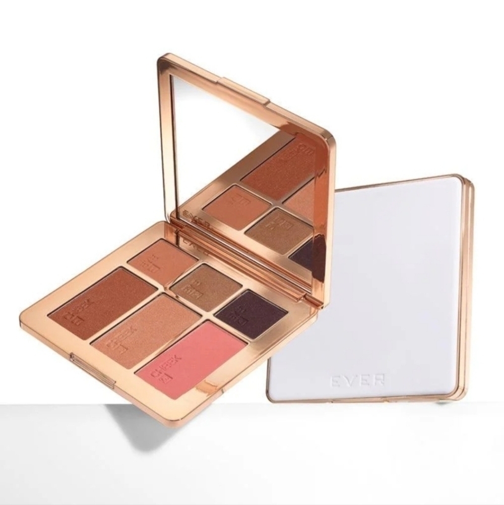 Ever Skincare Out the Door Cheek and Eye Palette Bold and Brave NIB